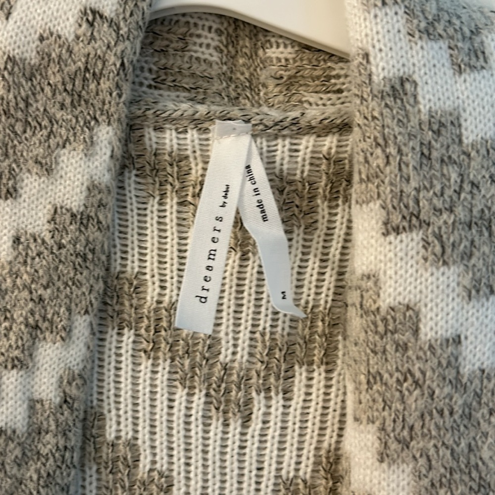Long Cardigan with Aztec Pattern - Picture 6 of 8